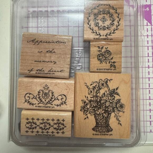 VINTAGE 2003 Stampin’ Up Memory of the Heart Wooden Block Rubber Stamp Set - Picture 1 of 4